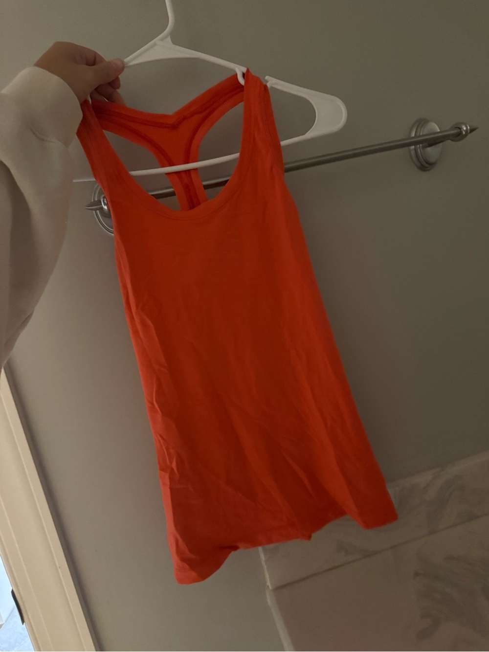 Lululemon tank